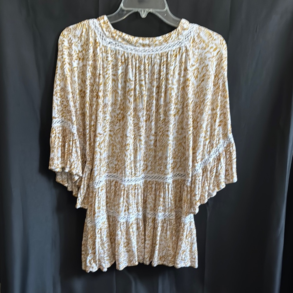 *Sold* Free People White Smocked Tiered Blouse - Picture 4 of 5